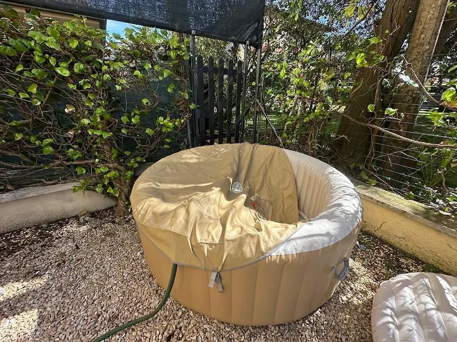 Jacuzzi Modern Front Sea + Private Parking Lägenhet Marina di Pietrasanta 0*,